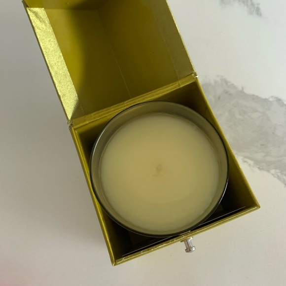 Trapp Candle Fresh Cut Tuberose Large 7 oz - Picture 6 of 6